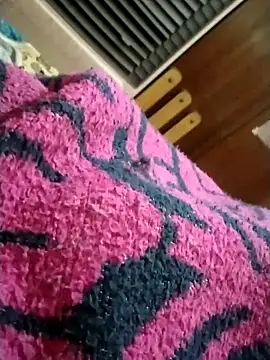 Snapshot of monarani5986 chatting on 11.21.25 monarani5986 online show from 11.21.25