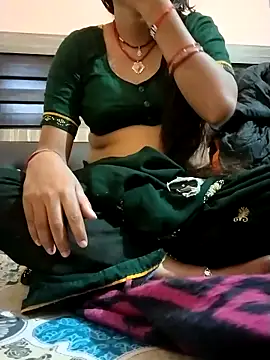 Snapshot of monarani5986 chatting on 11.30.25 monarani5986 online show from 11.30.25