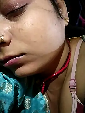 Snapshot of monarani5986 chatting on 12.02.25 monarani5986 online show from 12.02.25