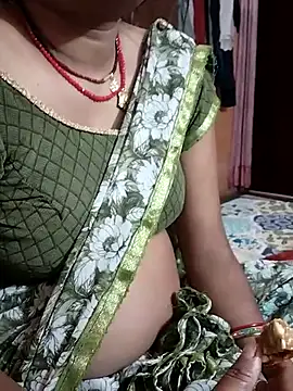 Snapshot of monarani5986 chatting on 01.16.26 monarani5986 online show from 01.16.26