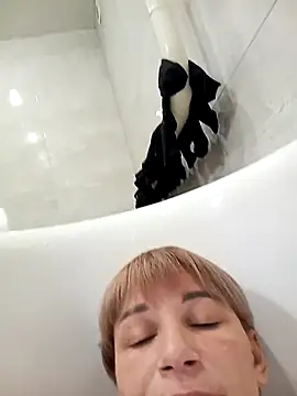 SweetKiss96 online show from 09.28.25