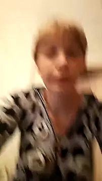 SweetKiss96 online show from 09.30.25