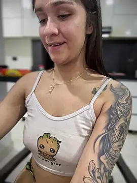 Isabella-Teen online show from 11.27.25