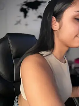 Isabella-Teen online show from 04.29.26