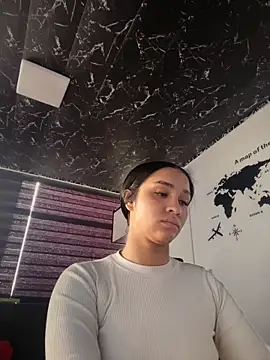Isabella-Teen online show from 06.20.26