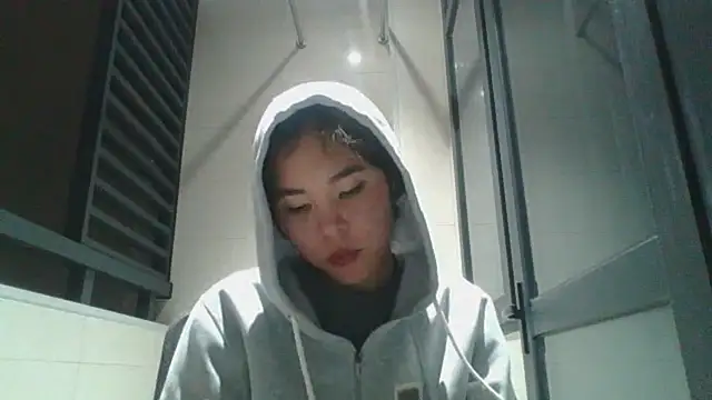 Snapshot of JennyCarpenter chatting on 10.19.25 JennyCarpenter online show from 10.19.25