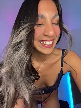 Snapshot of MaddyX__ chatting on 07.17.26 MaddyX online show from 07.17.26