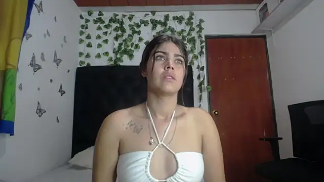 Snapshot of isabel_09 chatting on 02.08.26 isabel 09 online show from 02.08.26