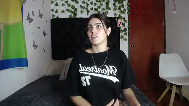 Snapshot of isabel_09 chatting on 03.10.26 isabel 09 online show from 03.10.26