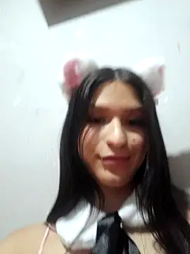 Snapshot of AggathaSanders_ chatting on 10.30.25 AggathaSanders  online show from 10.30.25