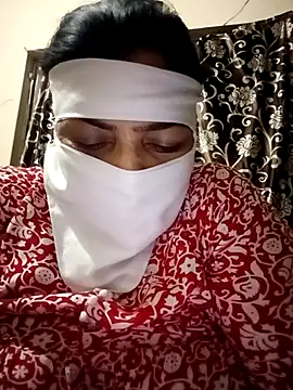 Love-890 online show from 11.06.25