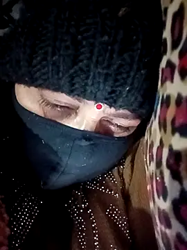 Love-890 online show from 12.01.25