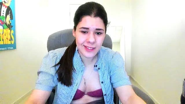 Snapshot of Joannia chatting on 02.25.26 Joannia online show from 02.25.26