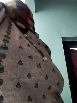 Mmm143 online show from 12.20.25