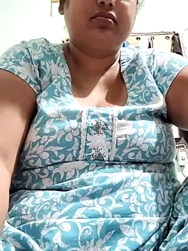 Snapshot of Mmm143 chatting on 07.10.26 Mmm143 online show from 07.10.26