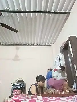 Snapshot of aliya-jaan71 chatting on 05.17.26 aliya-jaan71 online show from 05.17.26