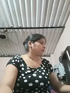 Snapshot of aliya-jaan71 chatting on 05.31.26 aliya-jaan71 online show from 05.31.26