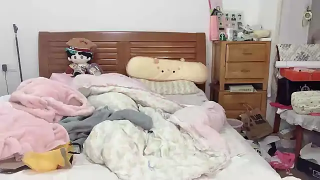 Akong11 online show from 10.22.25