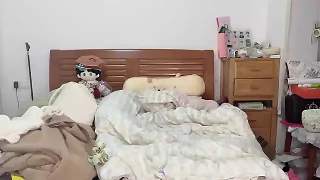 Akong11 online show from 10.27.25