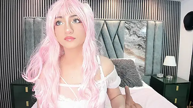 Maddy XOXO HOT online show from 10.25.25