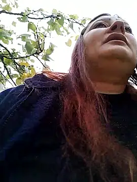 Snapshot of Flacara100 chatting on 10.24.25 Flacara100 online show from 10.24.25