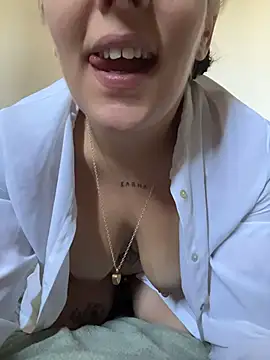 Snapshot of anonyme_hot47 chatting on 11.22.25 anonyme hot47 online show from 11.22.25