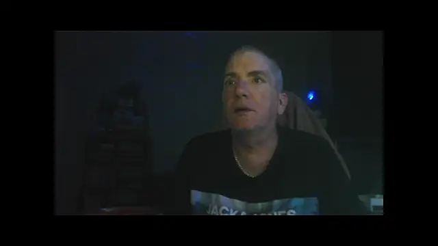 Sex and loves online show from 10.27.25