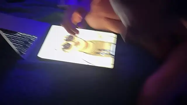 Pedroomp online show from 10.30.25