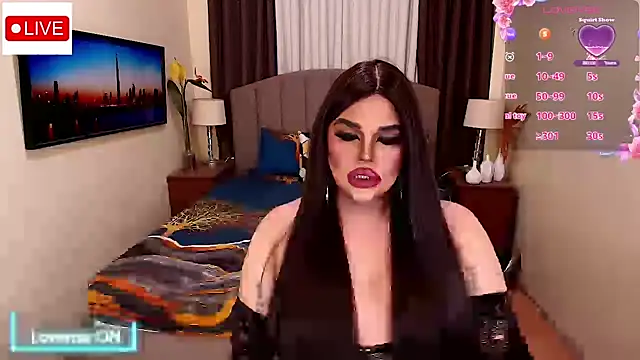 Snapshot of InsatiableSexQueen chatting on 07.04.26 InsatiableSexQueen online show from 07.04.26