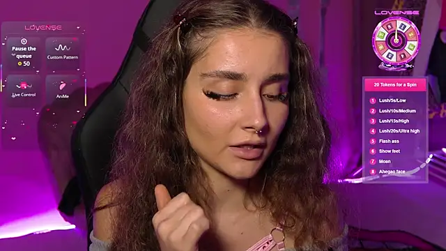 Snapshot of kaylaxsweet chatting on 11.06.25 kaylaxsweet online show from 11.06.25