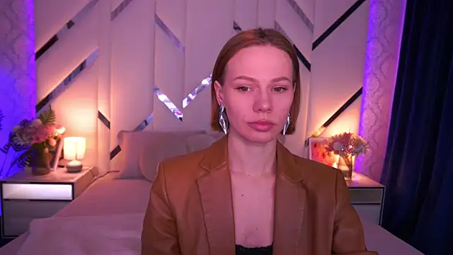 ShyySiren online show from 05.09.26