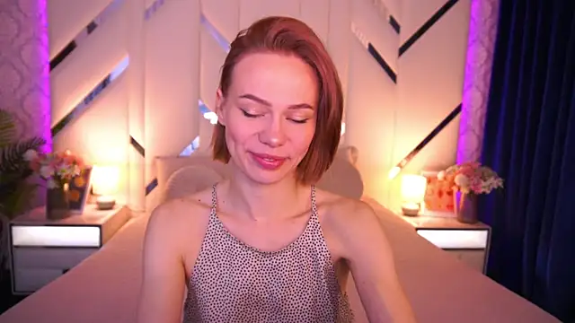 ShyySiren online show from 06.02.26