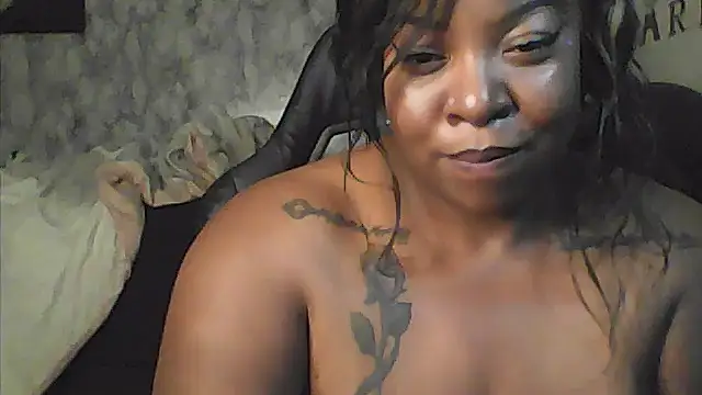 Snapshot of BellaBlaze25 chatting on 03.10.26 BellaBlaze25 online show from 03.10.26