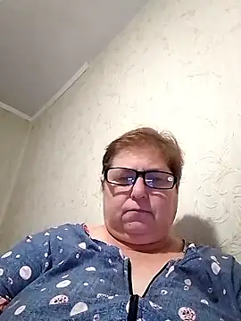 Snapshot of Nikusya-51 chatting on 10.25.25 Nikusya-51 online show from 10.25.25