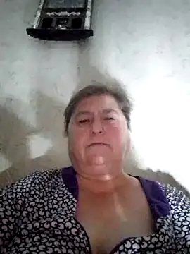 Snapshot of Nikusya-51 chatting on 10.30.25 Nikusya-51 online show from 10.30.25