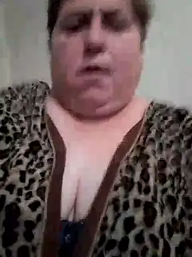 Snapshot of Nikusya-51 chatting on 11.05.25 Nikusya-51 online show from 11.05.25