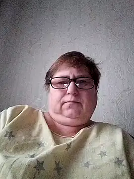 Snapshot of Nikusya-51 chatting on 11.18.25 Nikusya-51 online show from 11.18.25