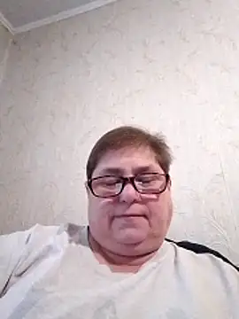 Snapshot of Nikusya-51 chatting on 12.22.25 Nikusya-51 online show from 12.22.25