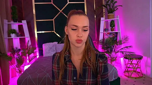 SweetAngellic online show from 09.21.25