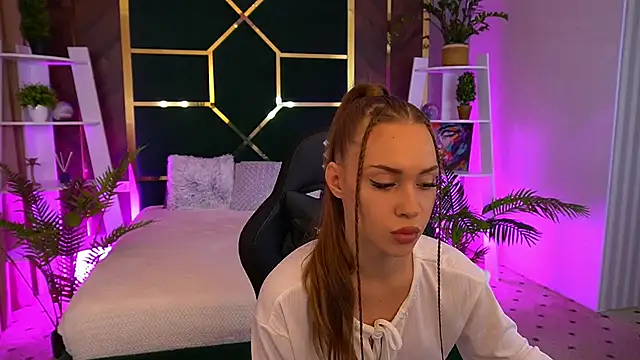 SweetAngellic online show from 10.12.25