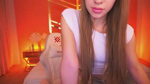 SweetAngellic online show from 10.17.25