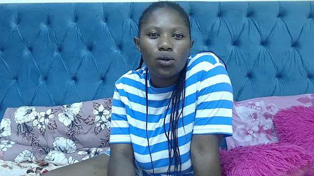 Snapshot of bemymasterlovers chatting on 03.08.26 bemymasterlovers online show from 03.08.26