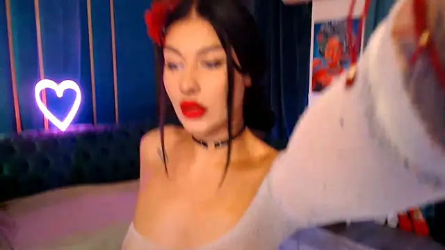 SuzanStacks online show from 10.23.25