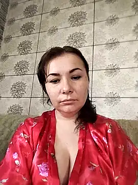 Snapshot of Mia24Blove chatting on 10.15.25 Mia24Blove online show from 10.15.25