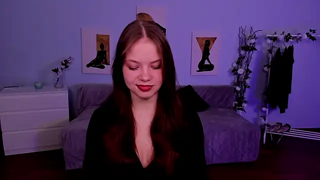 Snapshot of BetsyKiss chatting on 02.11.26 BetsyKiss online show from 02.11.26