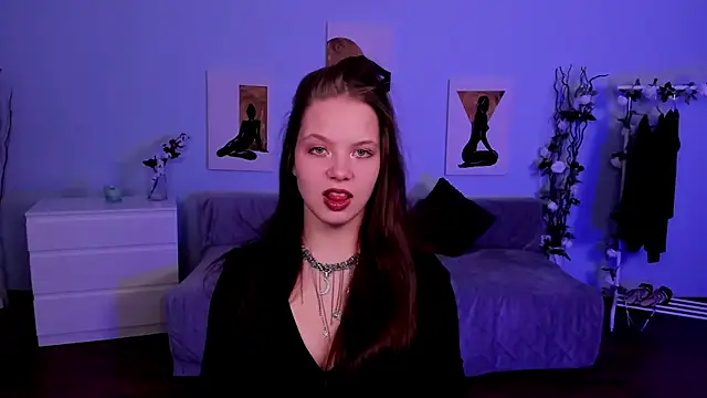 Snapshot of BetsyKiss chatting on 02.12.26 BetsyKiss online show from 02.12.26