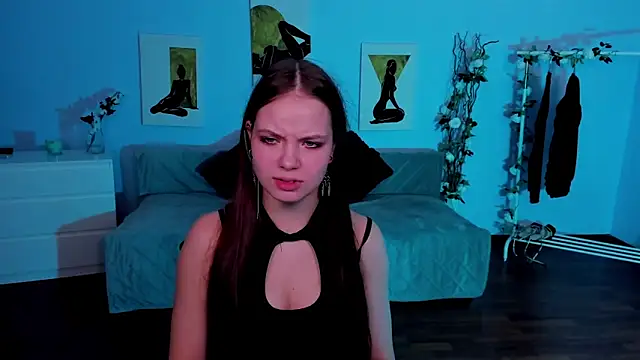 Snapshot of BetsyKiss chatting on 02.24.26 BetsyKiss online show from 02.24.26