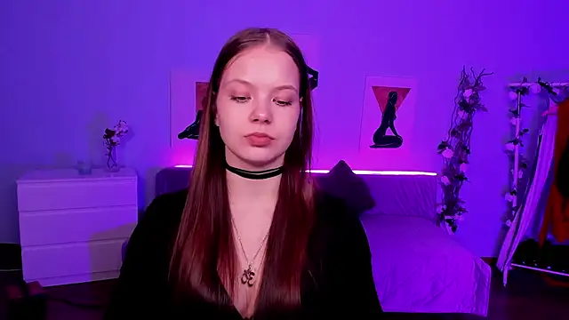 BetsyKiss online show from 04.22.26