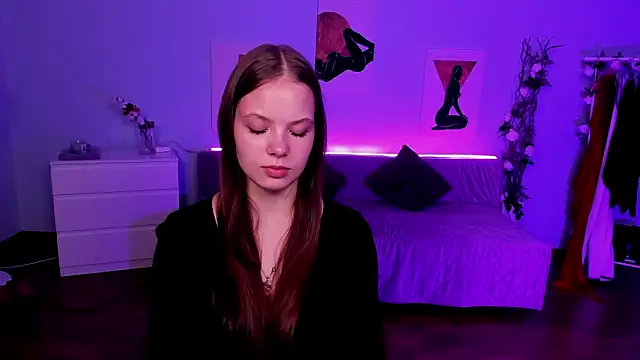BetsyKiss online show from 06.18.26