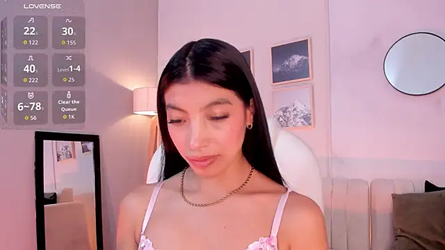 Tiffany Low online show from 02.19.26